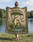 Frog Couple Woven Blanket